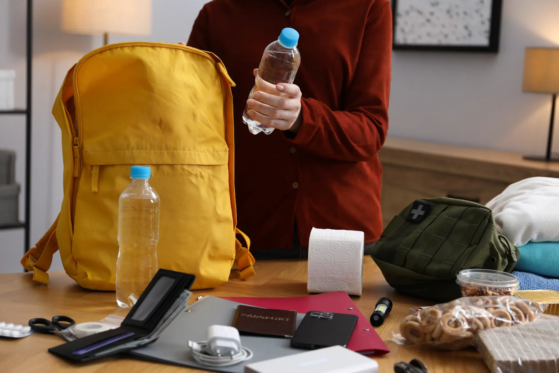 Mochila de emergencia para sismos: qué llevar y cómo armarla